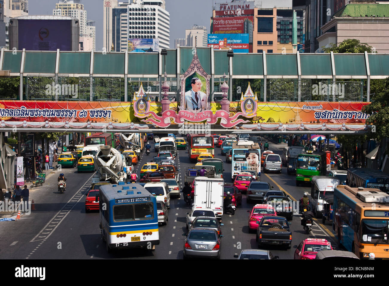 Il traffico di Bangkok in Thailandia Foto Stock