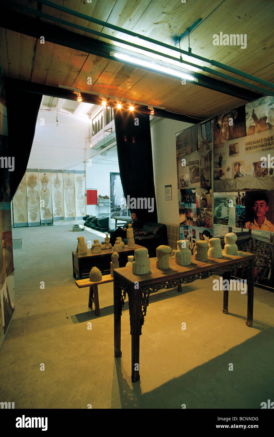 Opere del sig. Wenhai Wang, 798 Art District, Pechino, Cina Foto Stock
