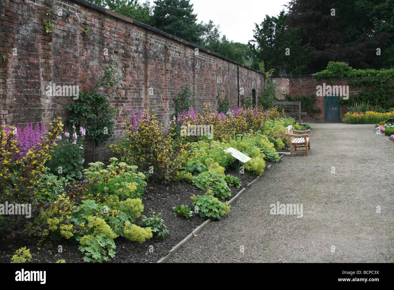 Croxteth Hall giardino murato, Liverpool, England, Regno Unito Foto Stock