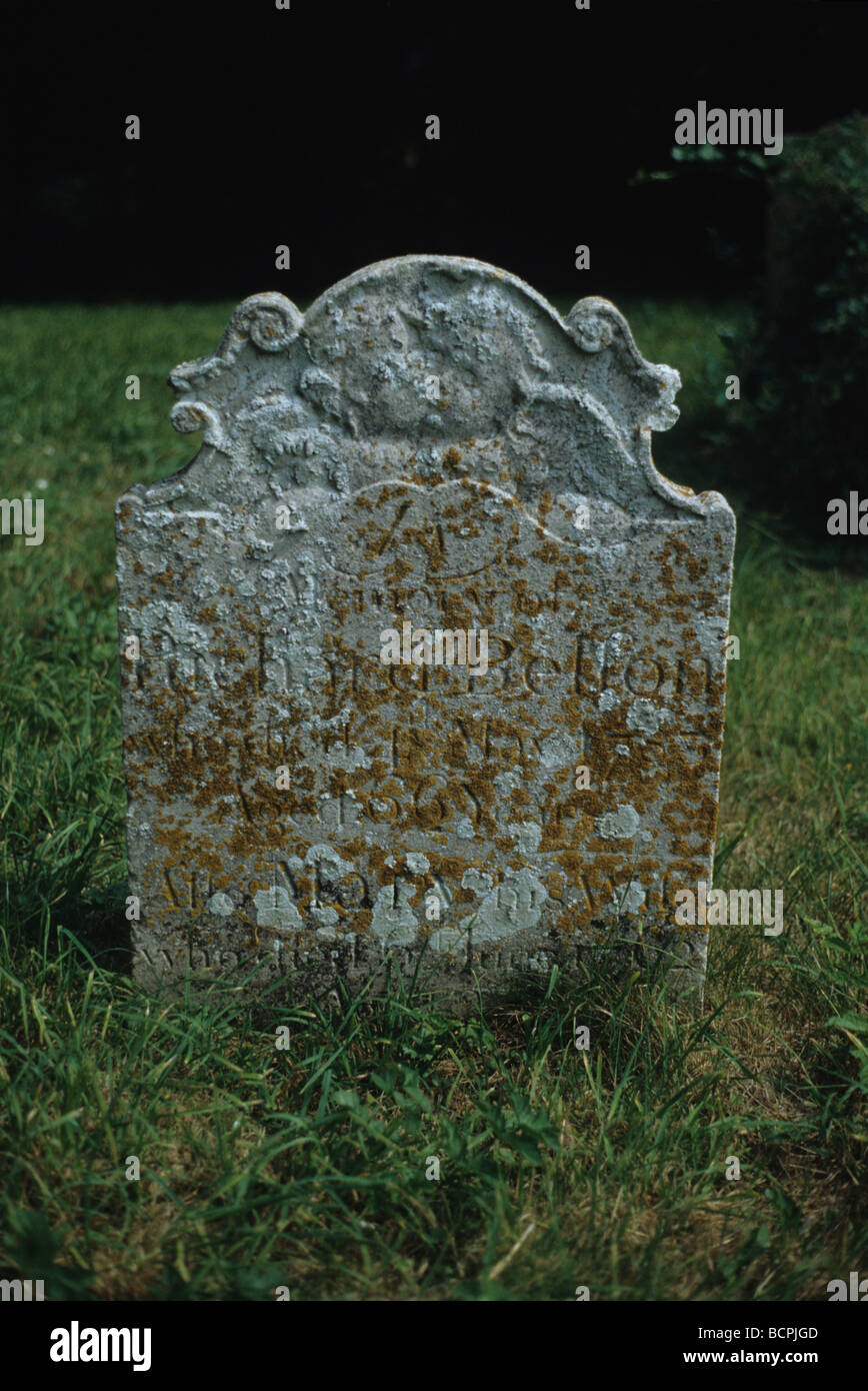 Tomba in pietra Repps sagrato, Norfolk Foto Stock