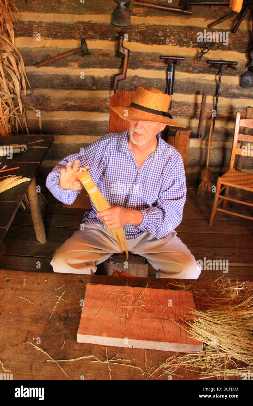 Ginestra maker a Old Fort Harrod stato parco Harrodsburg Kentucky Foto Stock