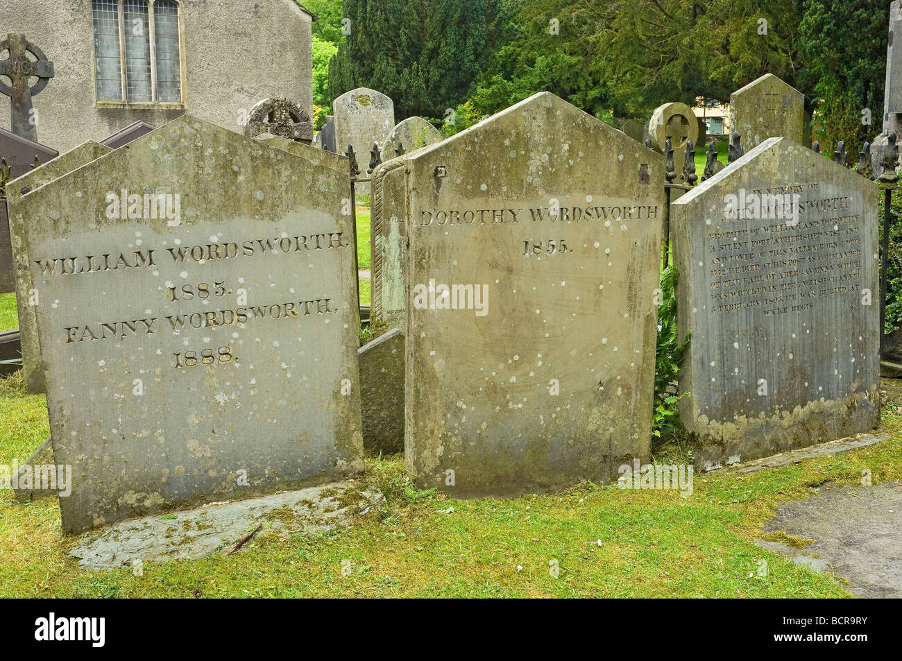 Wordsworth tombe di famiglia St Oswalds sagrato Grasmere Cumbria Inghilterra England Regno Unito Regno Unito GB Gran Bretagna Foto Stock