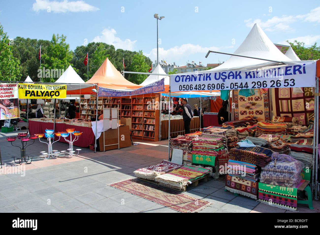 Mercato all'aperto, centro città, Aydin, Aydin Provincia, Regione del Mar Egeo, Turchia Foto Stock