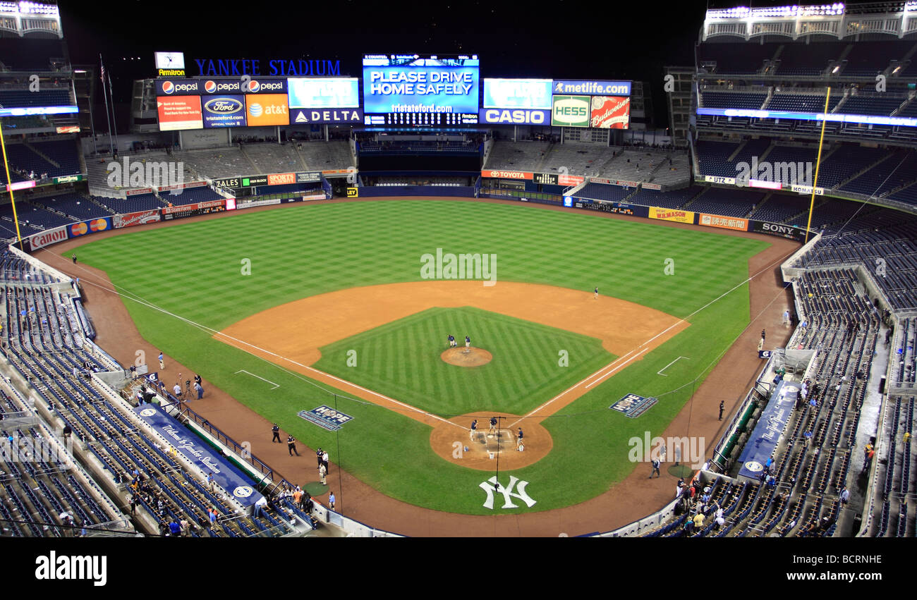 Il nuovo Yankee Stadium Bronx New York STATI UNITI D'AMERICA Foto Stock