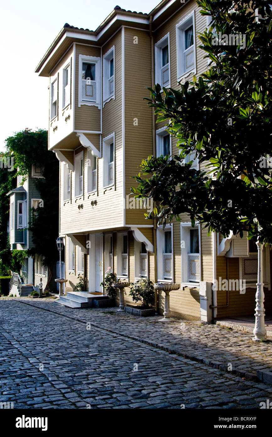Case ottomane nel quartiere di Sultanahmet, Istanbul Foto Stock