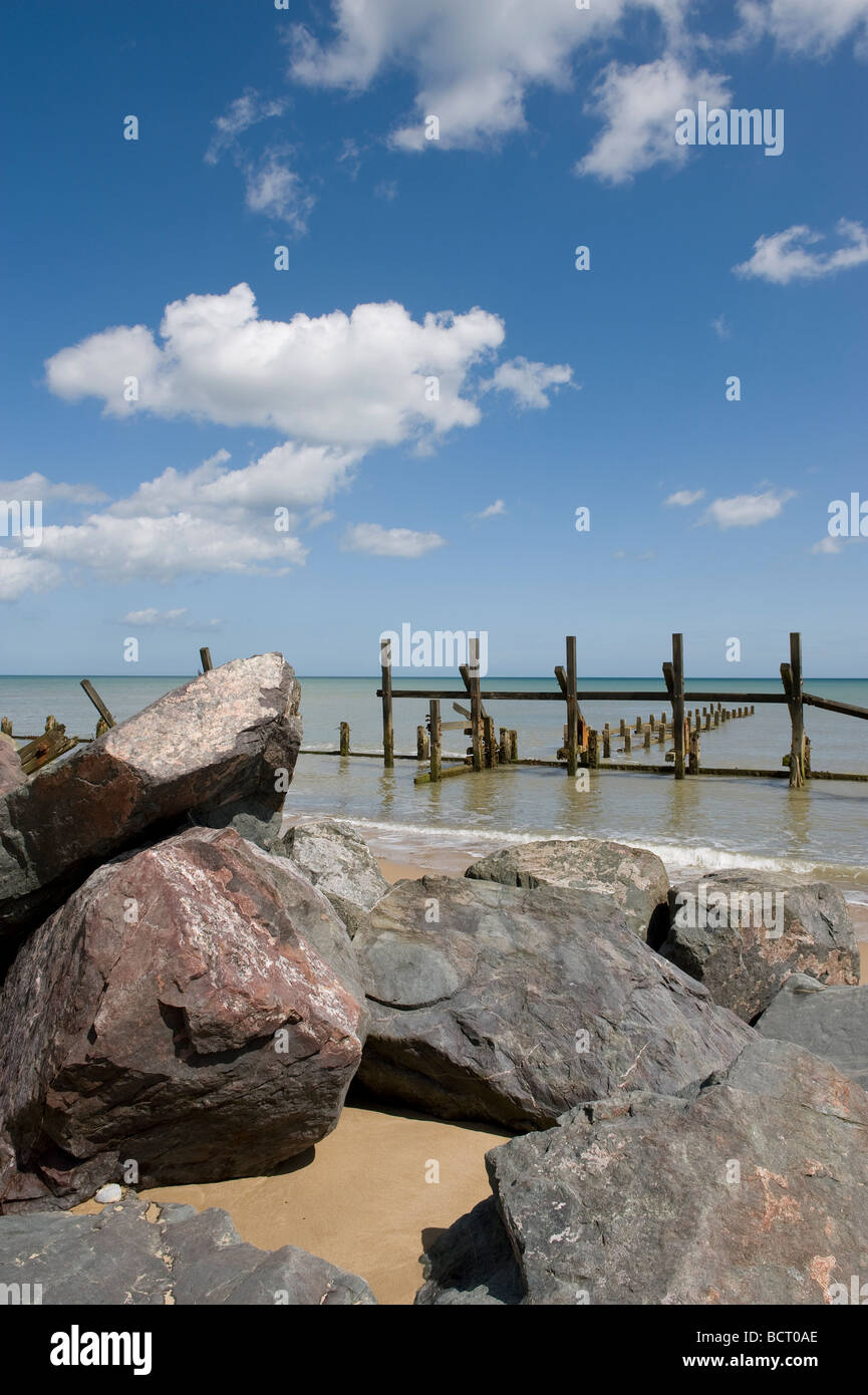Cliff erosione, happisburgh, Norfolk, Inghilterra Foto Stock