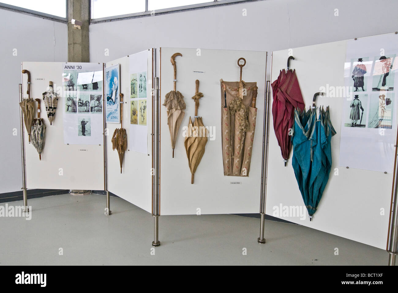 Museo dell'ombrello immagini e fotografie stock ad alta risoluzione - Alamy