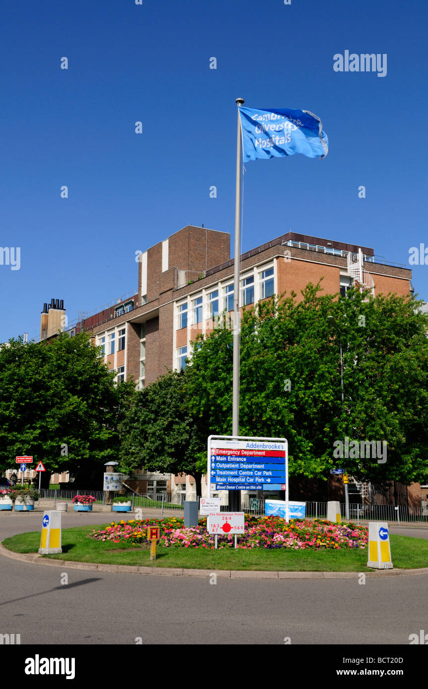 Ingresso dell'ospedale Addenbrookes a Cambridge Inghilterra REGNO UNITO Foto Stock