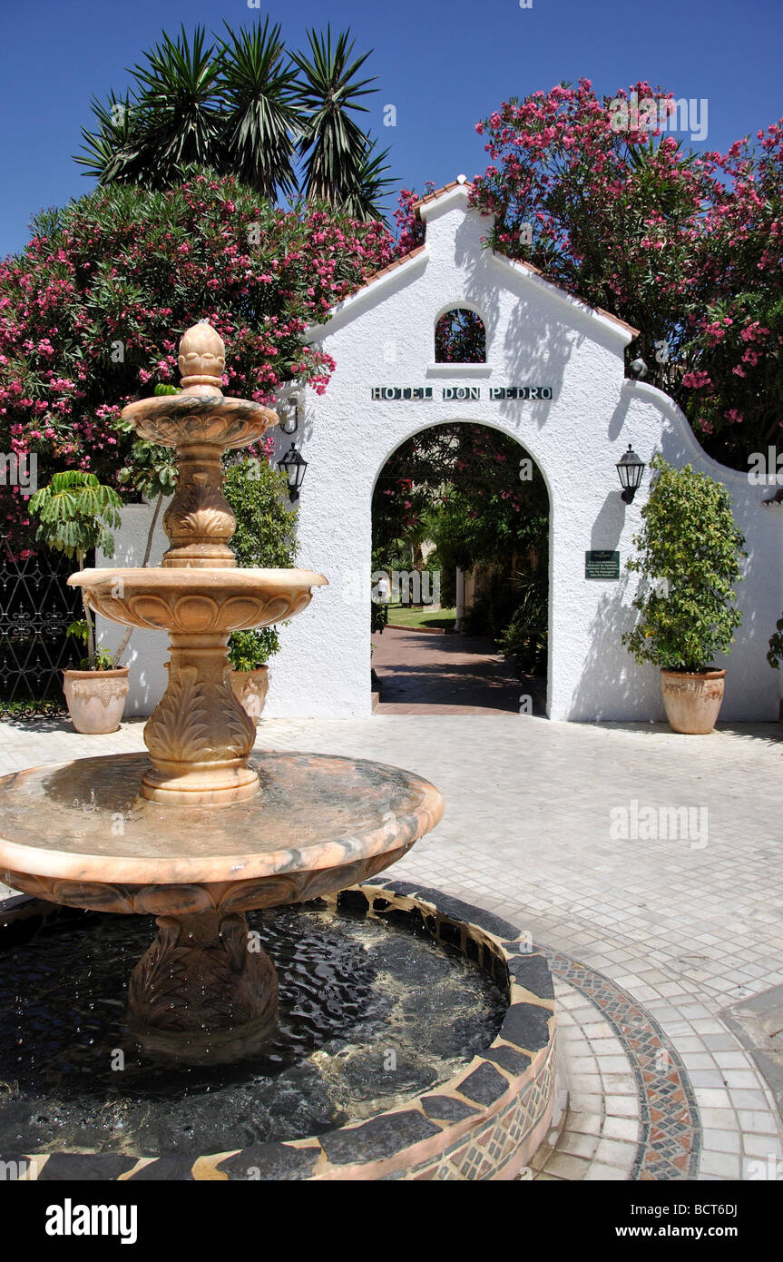 Ingresso al Sol Don Hoteles complessa, Torremolinos, Costa del Sol, provincia di Malaga, Andalusia, Spagna Foto Stock