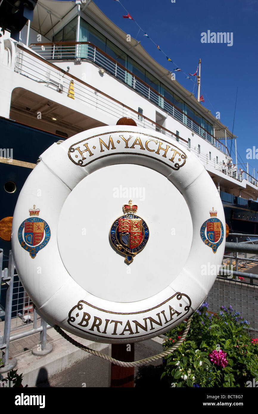 Il Royal Yacht Britannia ormeggiato a Ocean Terminal nel porto scozzese di Leith Edimburgo Foto Stock