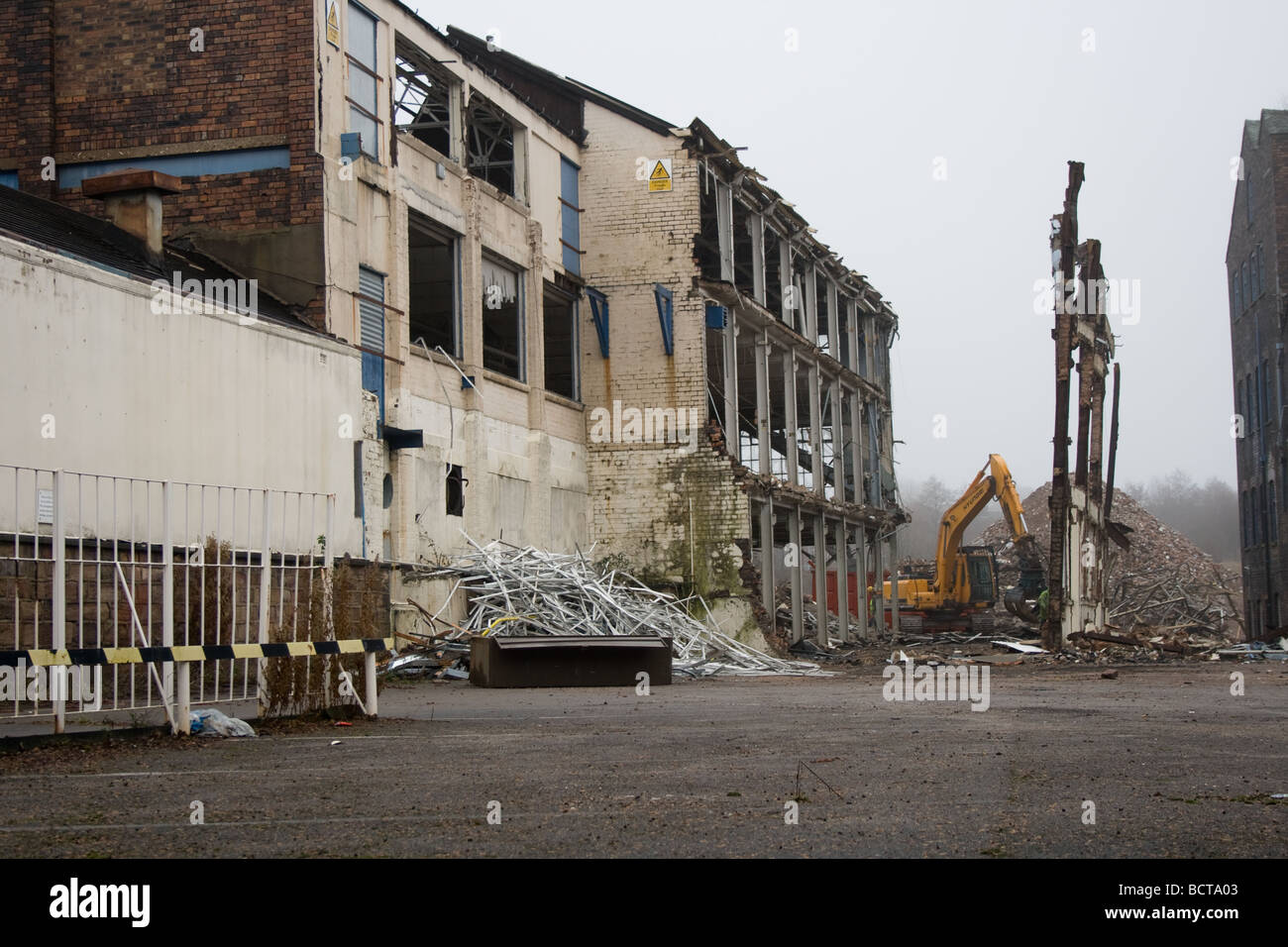 Demolendo il Royal Doulton Cina fabbrica a Burslem, Staffordshire Foto Stock