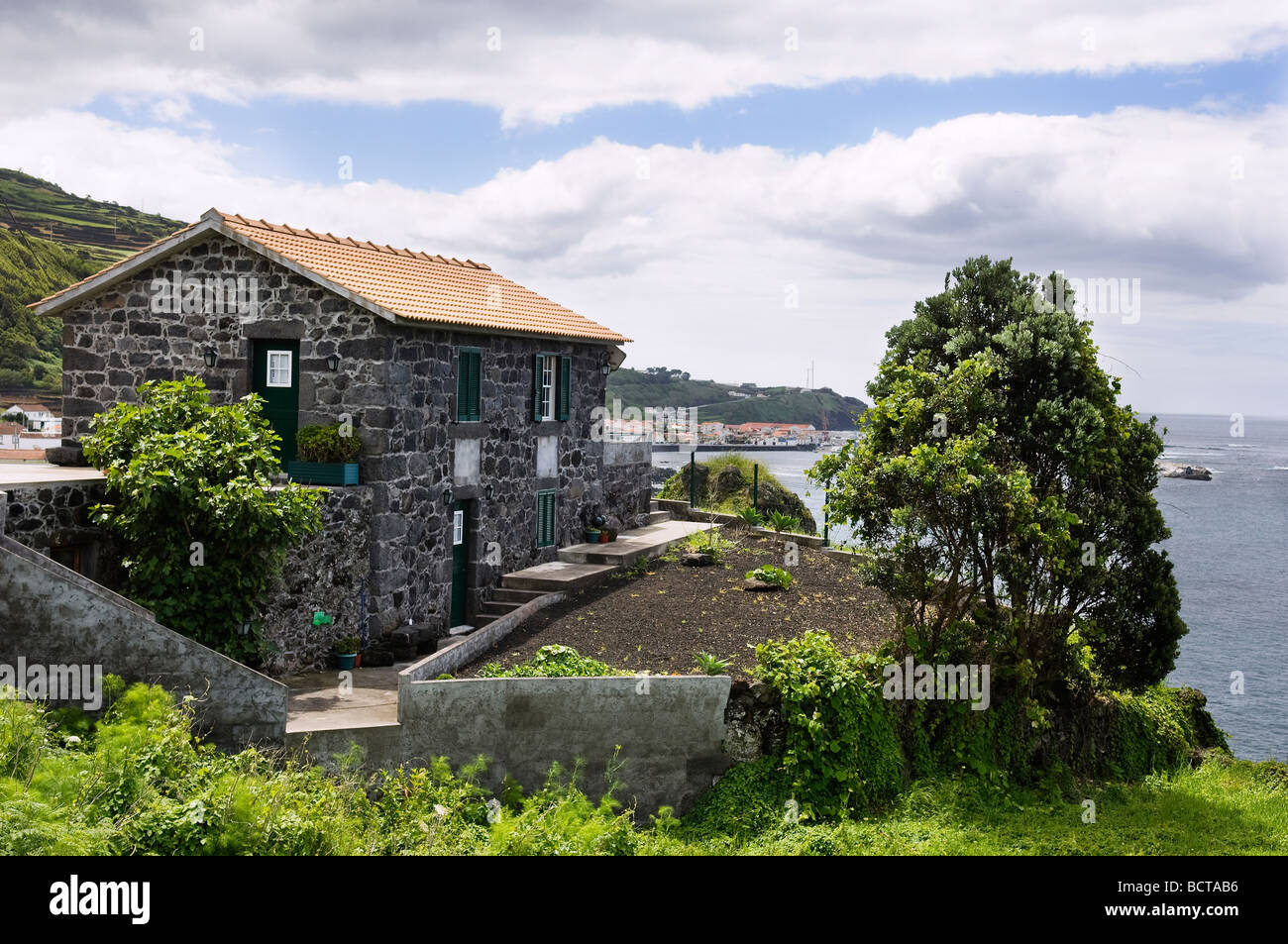 Tradizionale casa di pietra in Lages do Pico Azzorre Portogallo Foto Stock