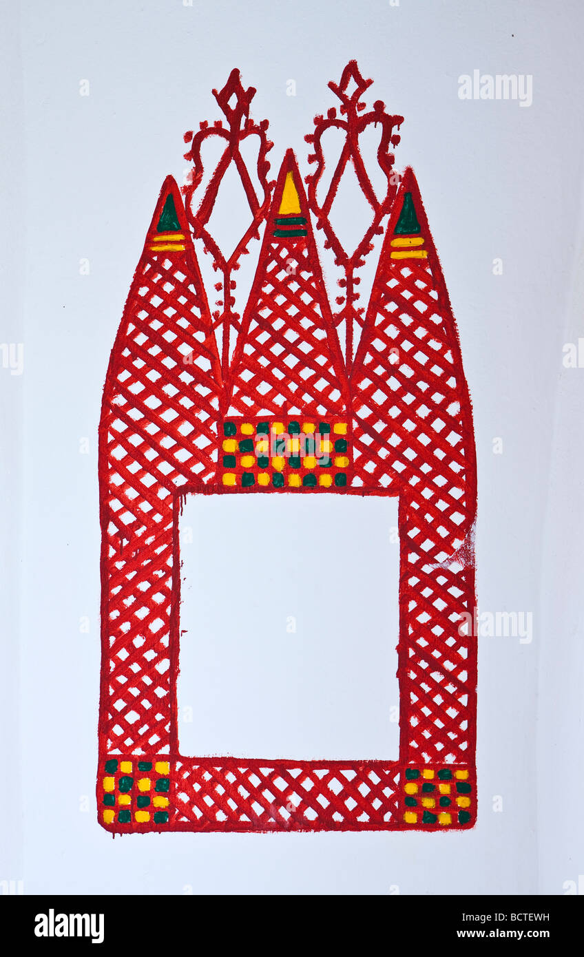 Libia Ghadames decorazione di una casa Berber nella vecchia medina Foto Stock