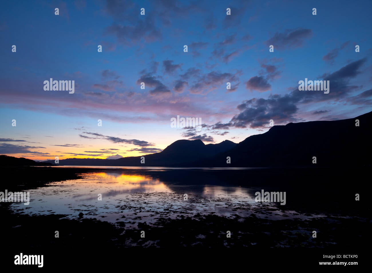 Estate tramonto sul Loch Torridon Foto Stock