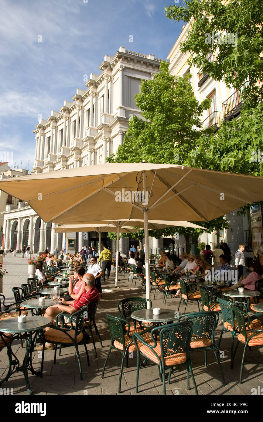 Plaza de Oriente piazza con la Opera House dietro Madrid Spagna Foto Stock