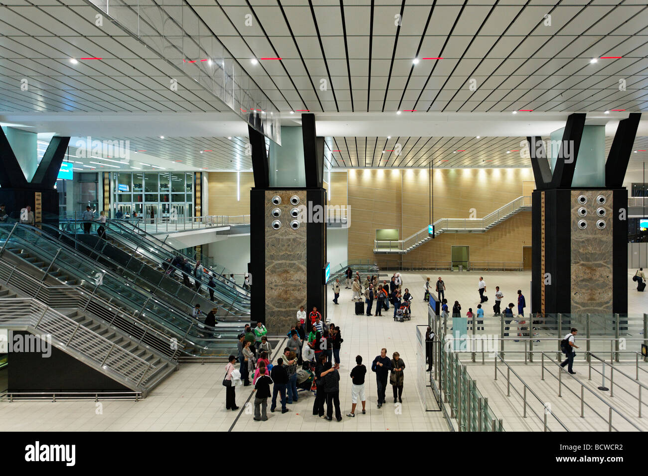 Bagaglio a mano controllo, hall, OR Tambo Aeroporto Internazionale di Johannesburg, Sud Africa e Africa Foto Stock