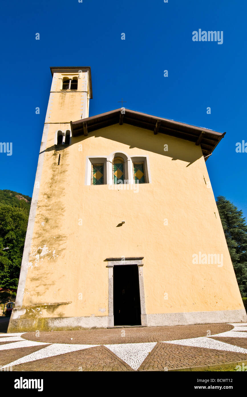 San Michele Chiesa Introbio Lecco Italia Foto Stock
