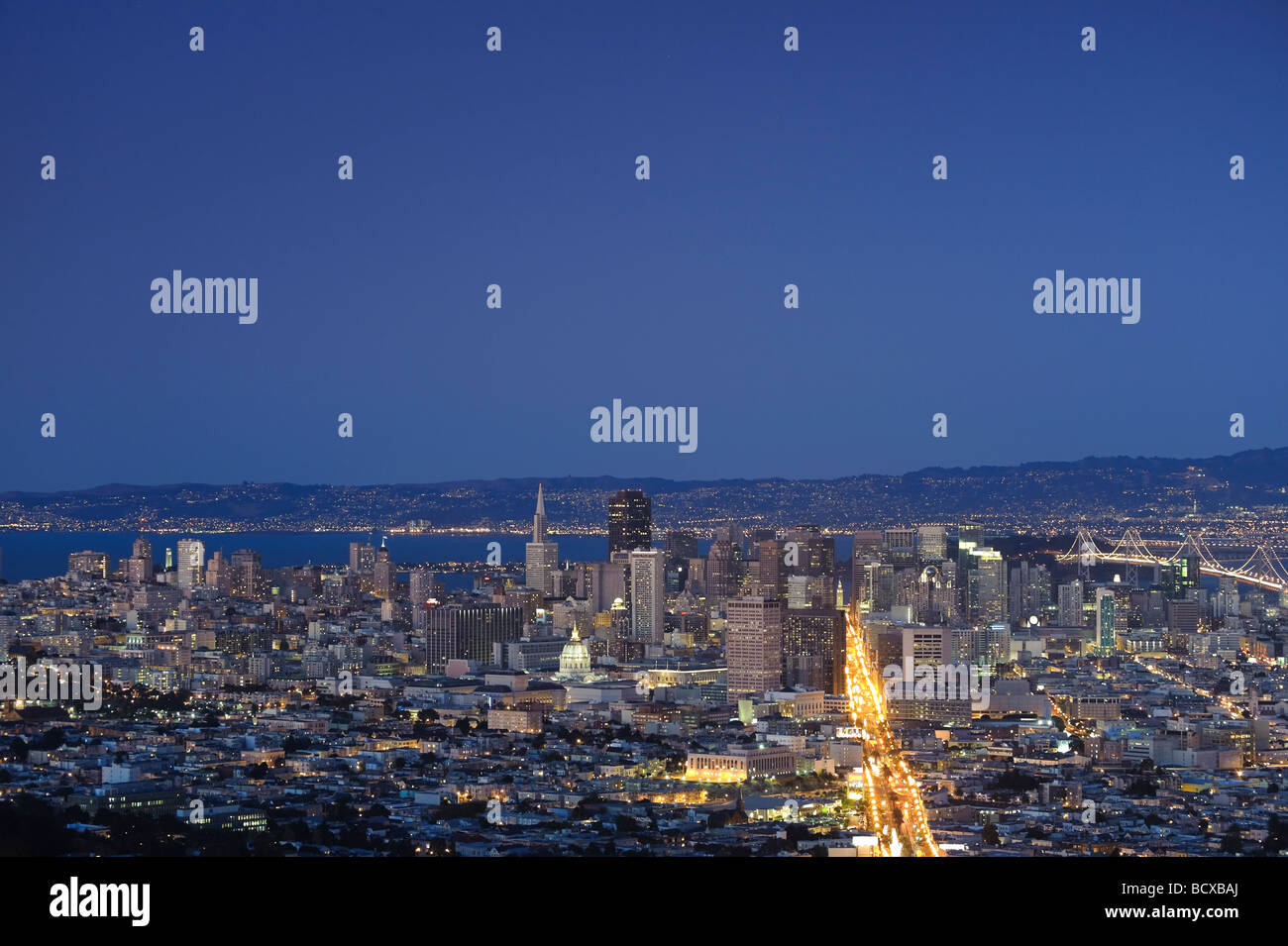 Stati Uniti d'America California skyline di San Francisco vista da Twin Peaks Foto Stock