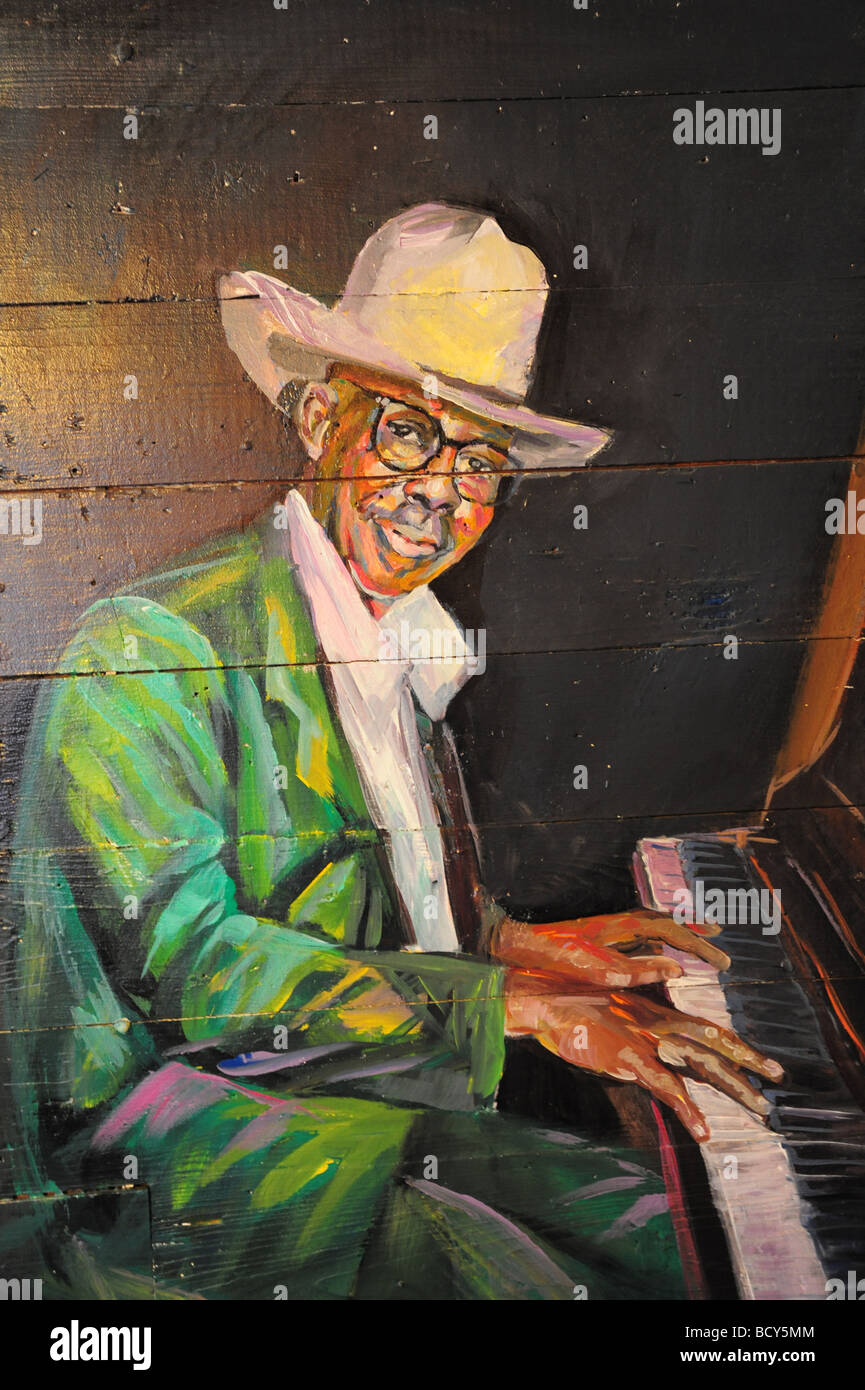 Stati Uniti Mississippi Clarksdale Shack fino Inn hotel Pinetop Perkins shack-ritratto di Pinetop su una parete in legno Foto Stock