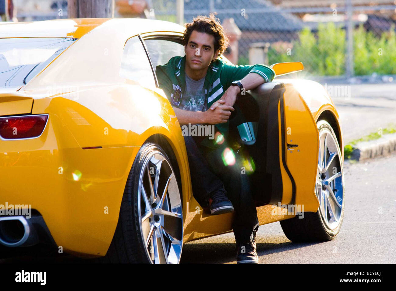 Transformers: La vendetta del caduto Anno : 2009 Direttore : Michael Bay Ramon Rodriguez Foto Stock