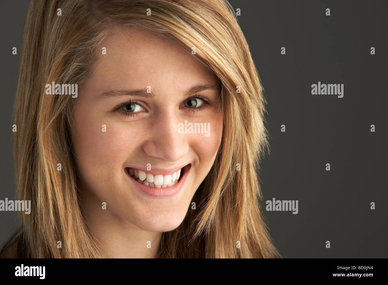 Ritratto di ragazza adolescente Foto Stock