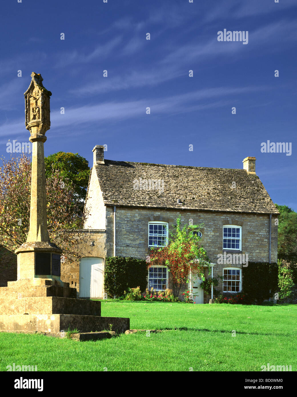 GB - GLOUCESTERSHIRE: tipico Cotswold Cottage a potenza Guiting Foto Stock