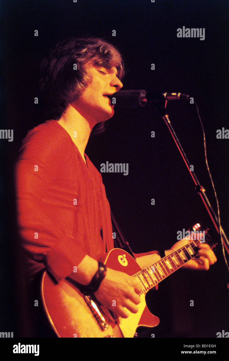 STRAWBS - REGNO UNITO/folk rock group nel 1973 - chitarrista non identificato Foto Stock