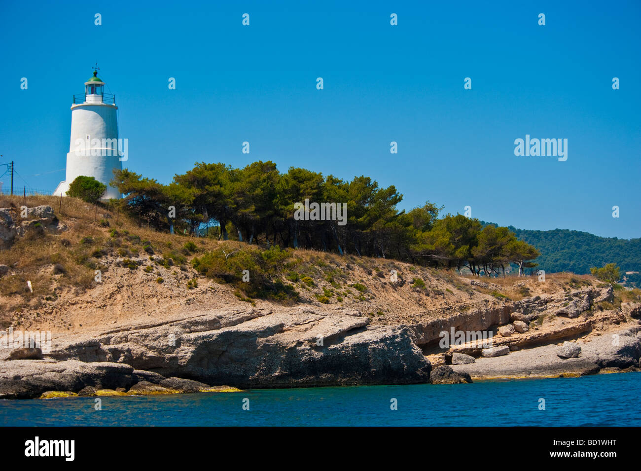 La luce bianca torre a Spetses Grecia Foto Stock