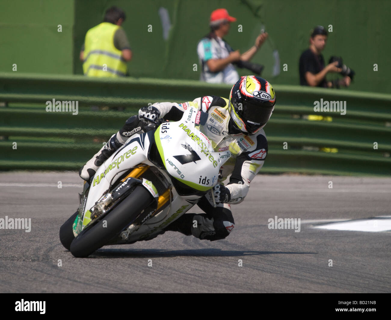 Sessione ufficiale di SBK test sul circuito Enzo e Dino Ferrari di Imola - Luglio 2009.Carlos Checa Foto Stock