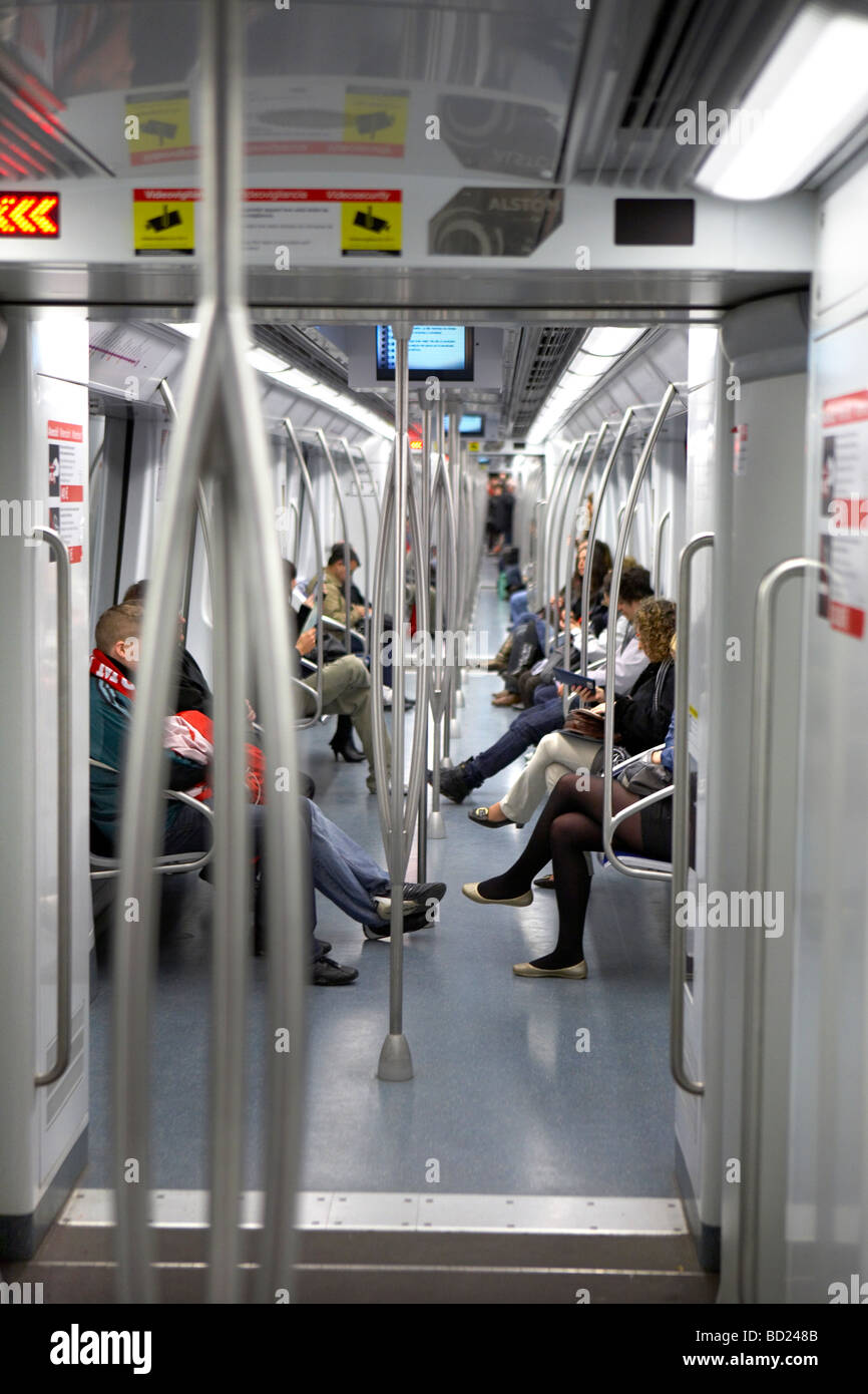 Metropolitana di Barcellona ferrovia metropolitana Foto Stock