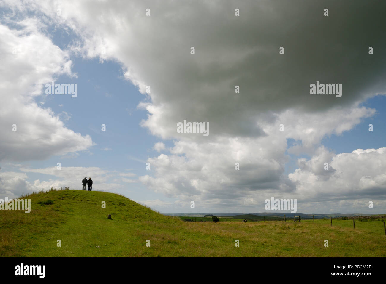 Gib Hill tumulo , Peak District, Derbyshire, in Inghilterra. Foto Stock