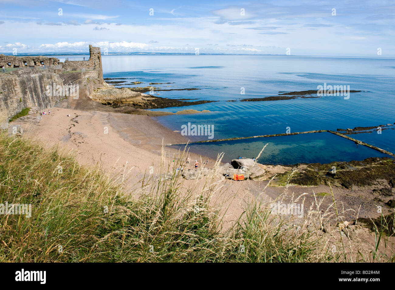 St Andrews si affaccia sulla baia di St Andrews Fife in una giornata di sole in Scozia UK Luglio 2009 Foto Stock