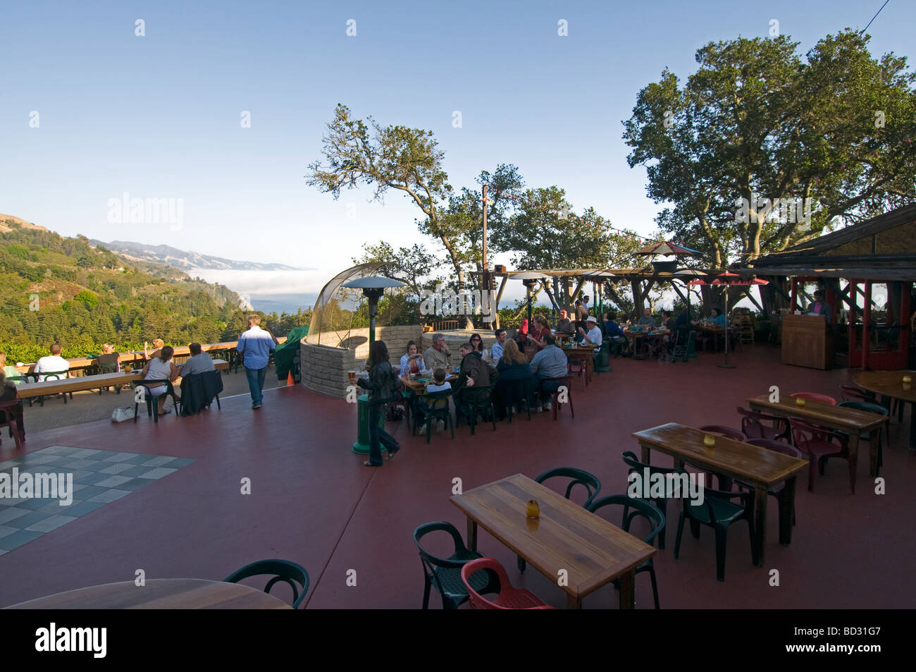 Nepenthe ristorante affacciato sul Big Sur Costa della California Foto Stock