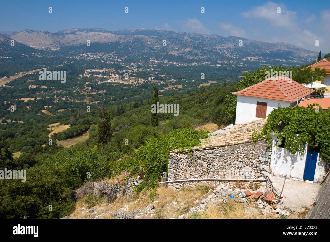 Vista sulla valle di Potamianata sull'isola greca di Cefalonia Grecia GR Foto Stock