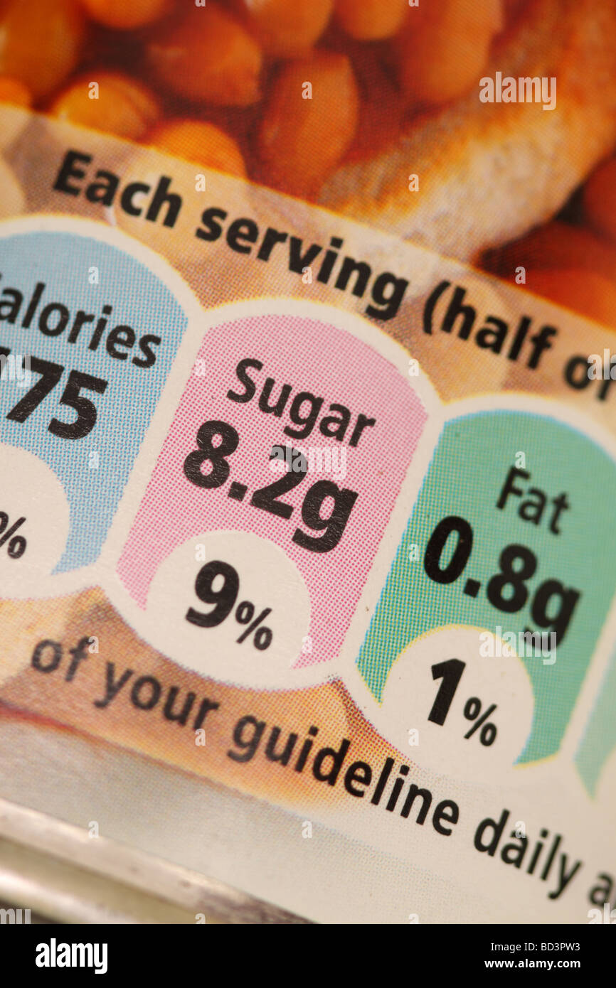 Tenore di zucchero su stagno etichetta alimentare per fagioli al forno Foto Stock