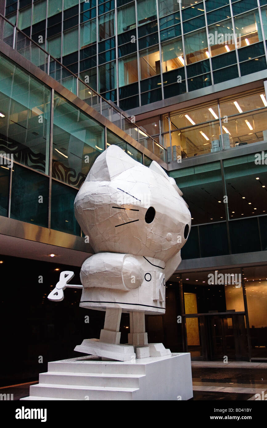Hello Kitty. Tom Sachs Hello Kitty avvolgono, 2007-08, bronzo dipinto, Lever House collezione d'arte Foto Stock