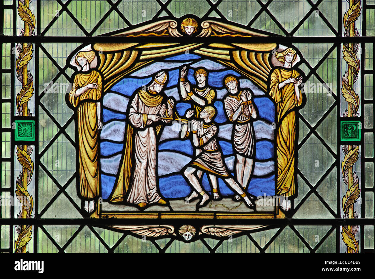 Il vetro macchiato la chiesa di San Nicola, Warwick, Warwickshire, Inghilterra, Regno Unito Foto Stock