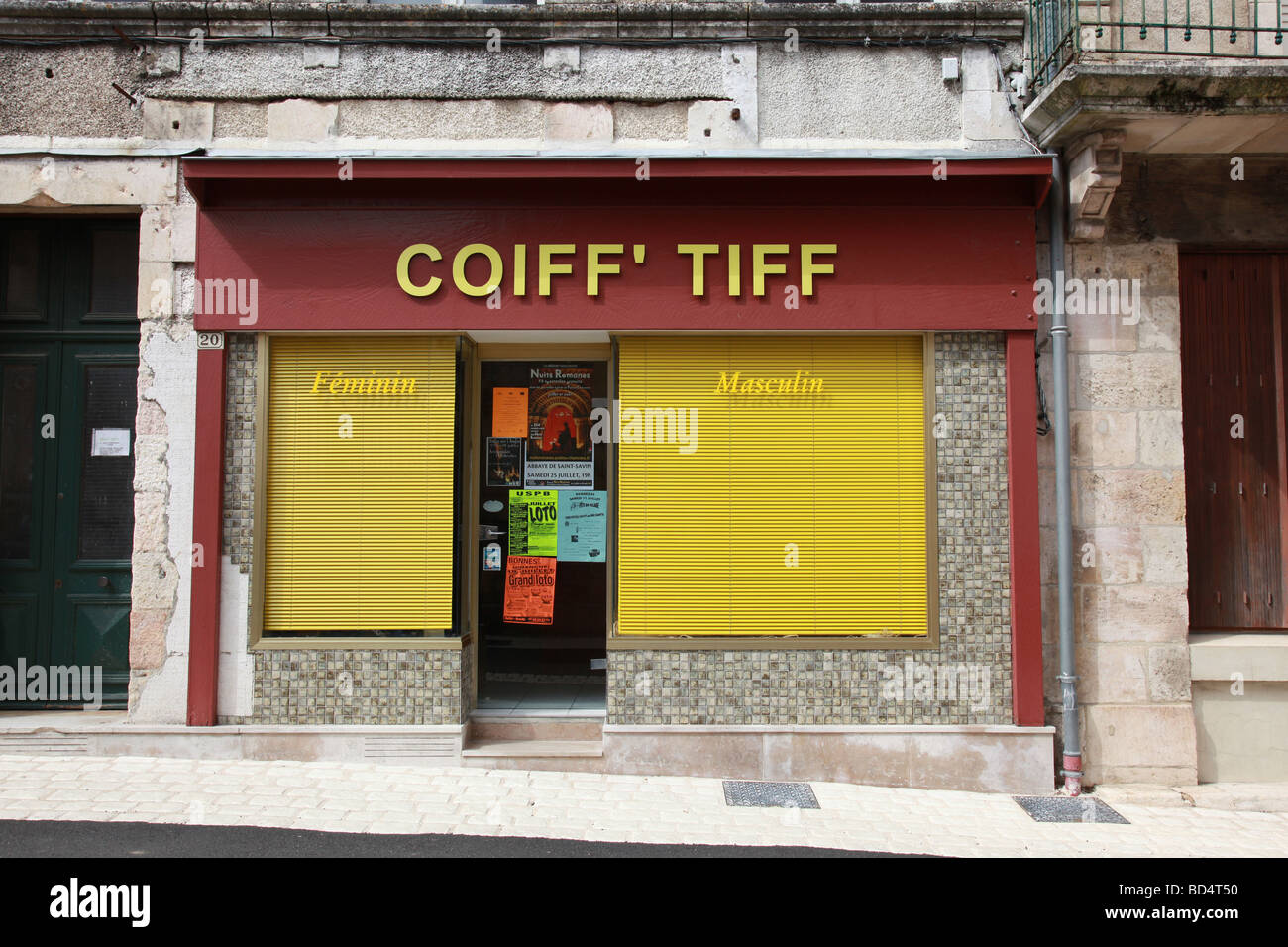 Coiffeur de Coiff'Tiff à St Savin Foto Stock