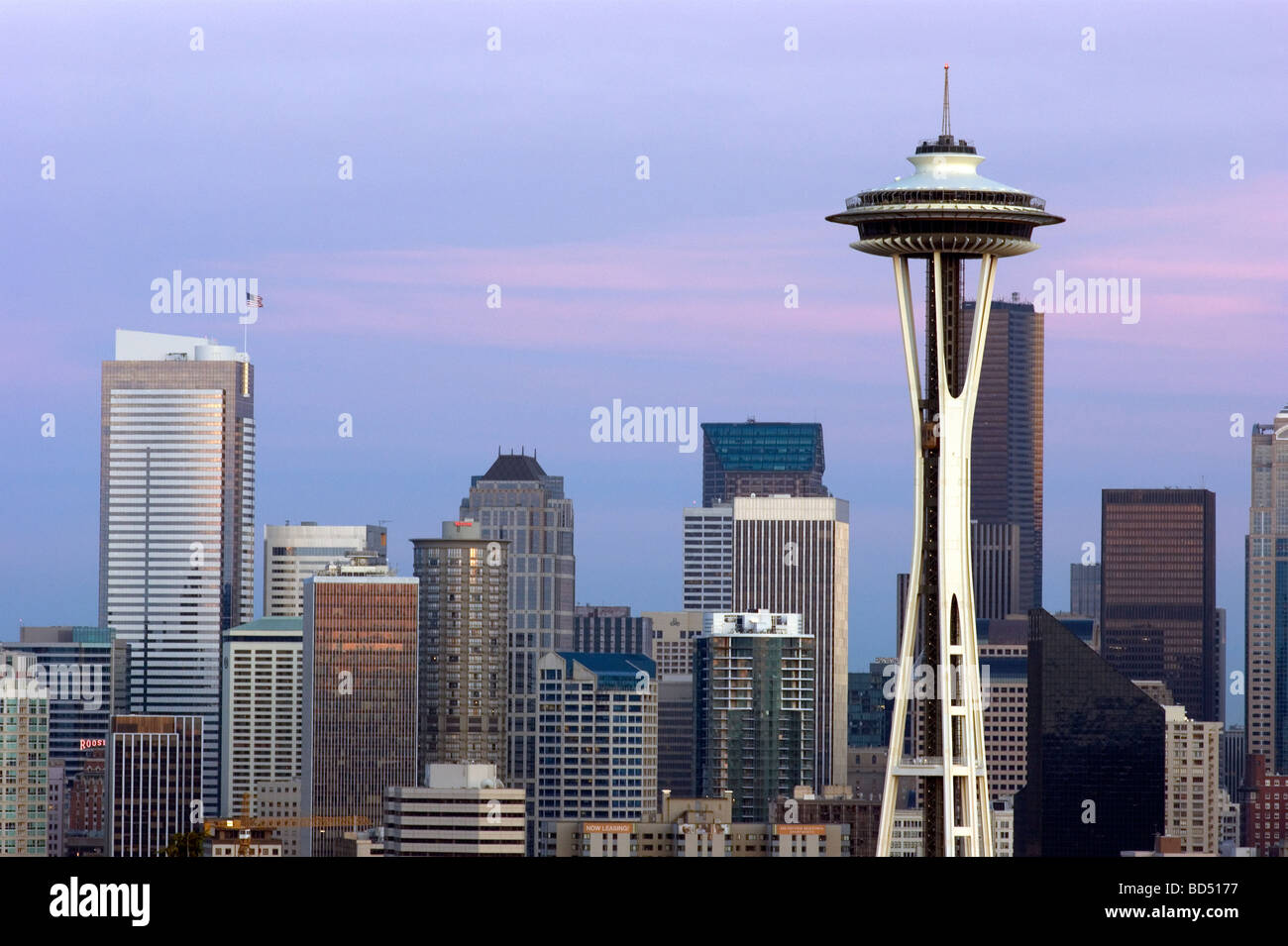 Lo skyline di Seattle Space Needle Seattle Washington Stati Uniti Foto Stock