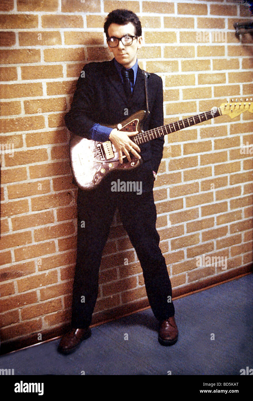 ELVIS COSTELLO - REGNO UNITO musicista rock circa 1980 Foto Stock