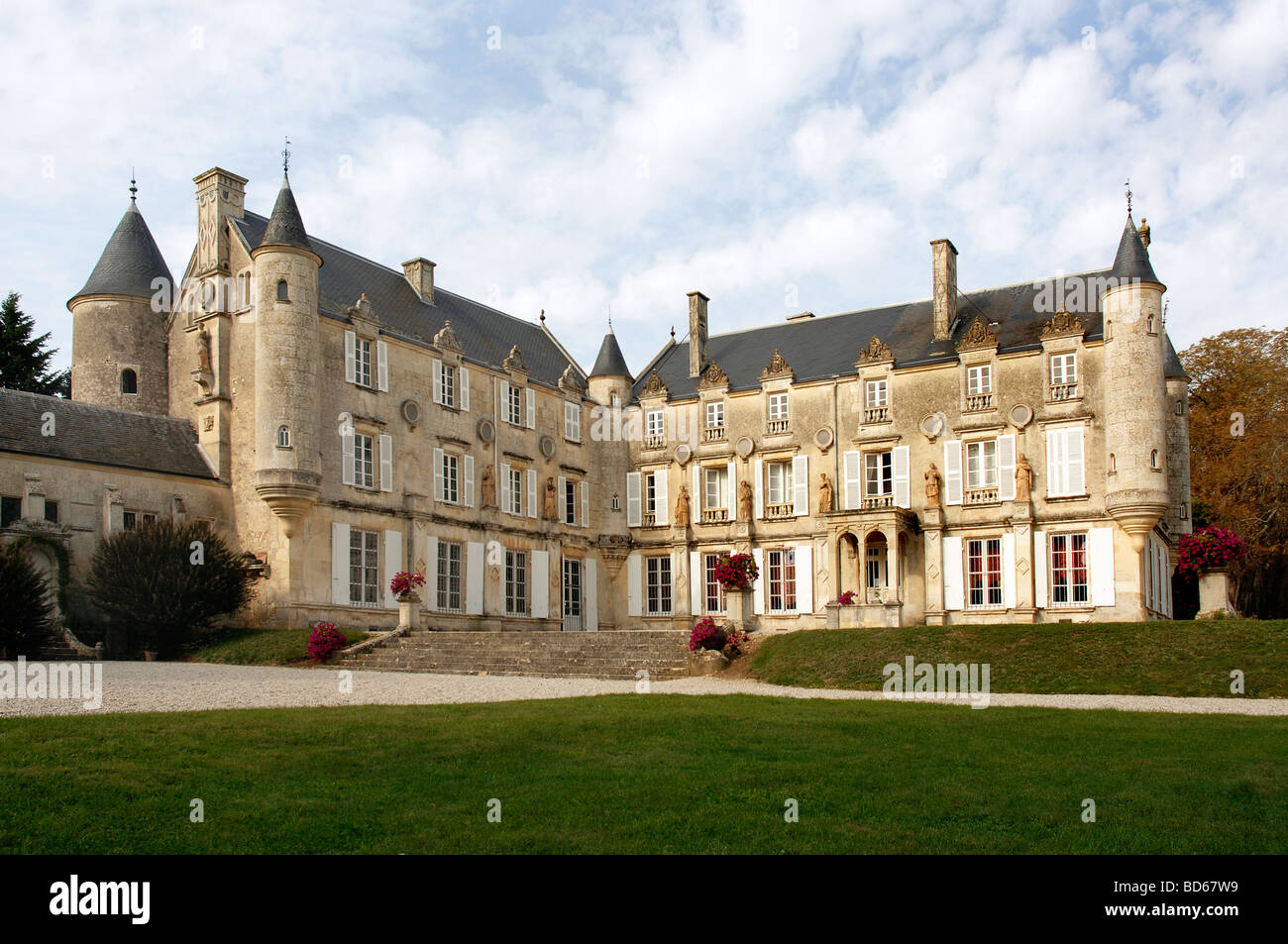 Fontenay le Comte (85) : 'Château de Terre Neuve' castello Foto stock -  Alamy