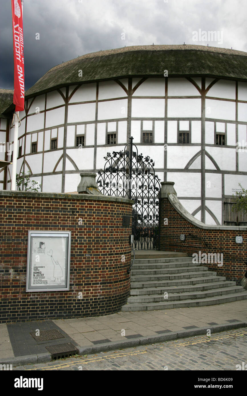 Il Globe Theatre di Shakespeare, South Bank di Londra, Regno Unito Foto Stock