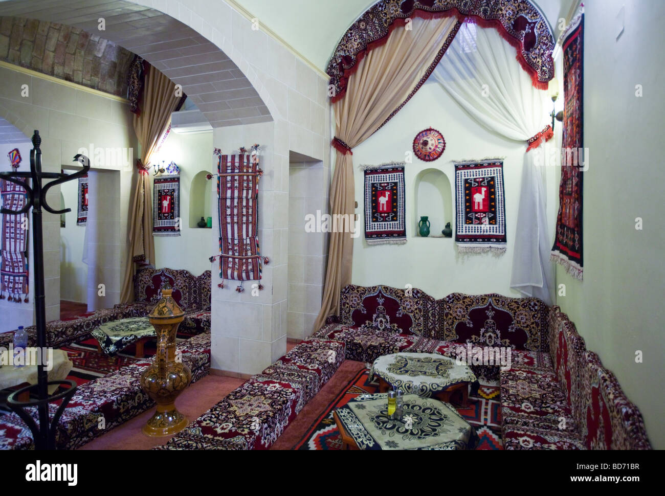 Libia Tripoli un ristorante nella vecchia Medina Foto Stock