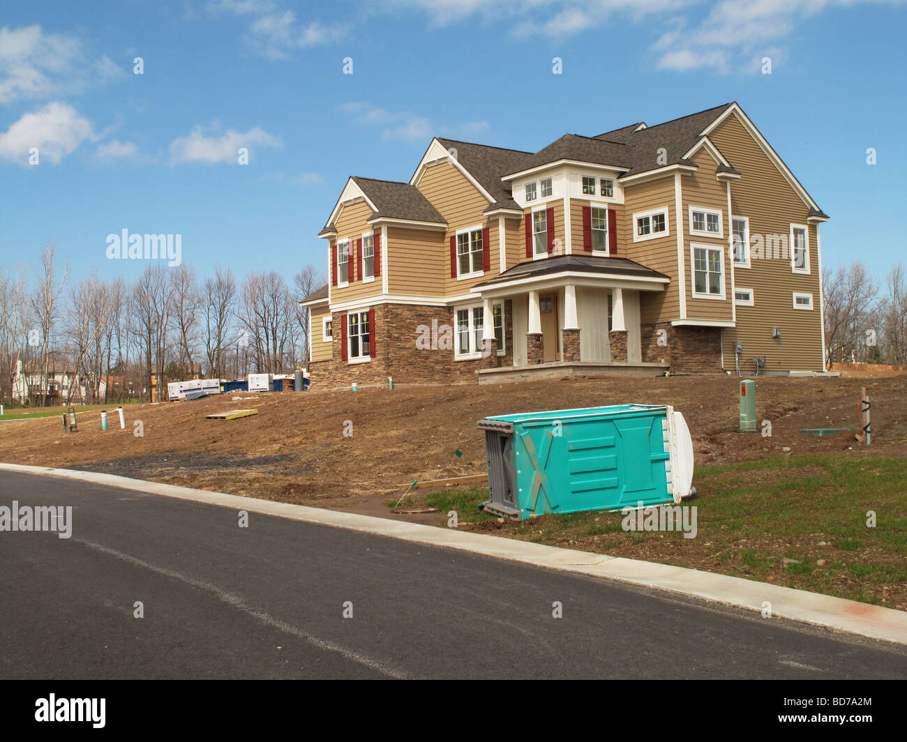 Nuovo singolo casa famiglia essendo costruito in Fairport, NY USA. Foto Stock