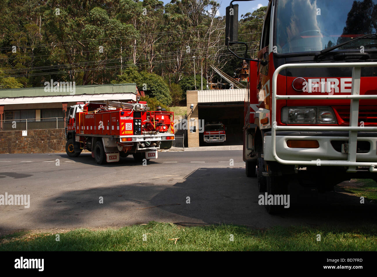 CFA camion fuoco al di fuori della stazione di fuoco Warburton Victoria Australia Foto Stock