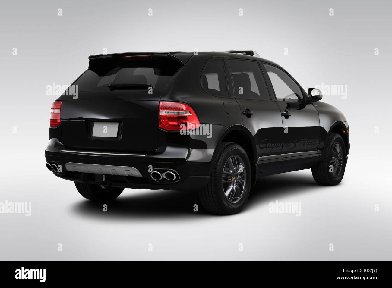 2010 Porsche Cayenne S Trassyberia in nero - angolo posteriore vista Foto Stock
