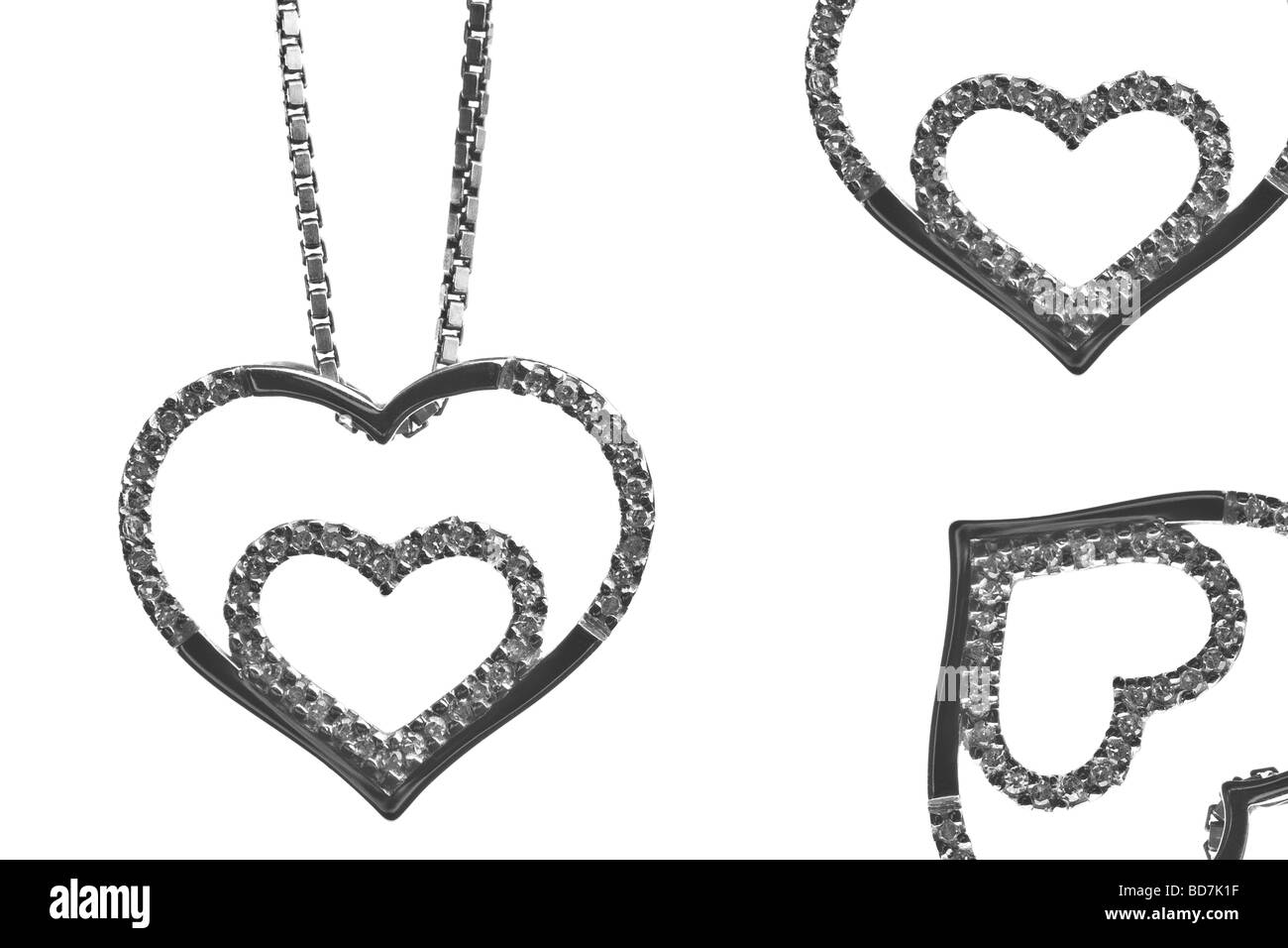 A forma di cuore collana in argento con pietre preziose Foto Stock