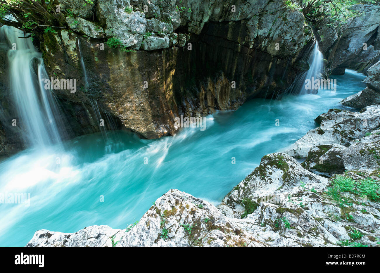 Il Veliki Korita e Soca River vicino a Soca, Soca Valley, Primorska, Slovenia. Foto Stock