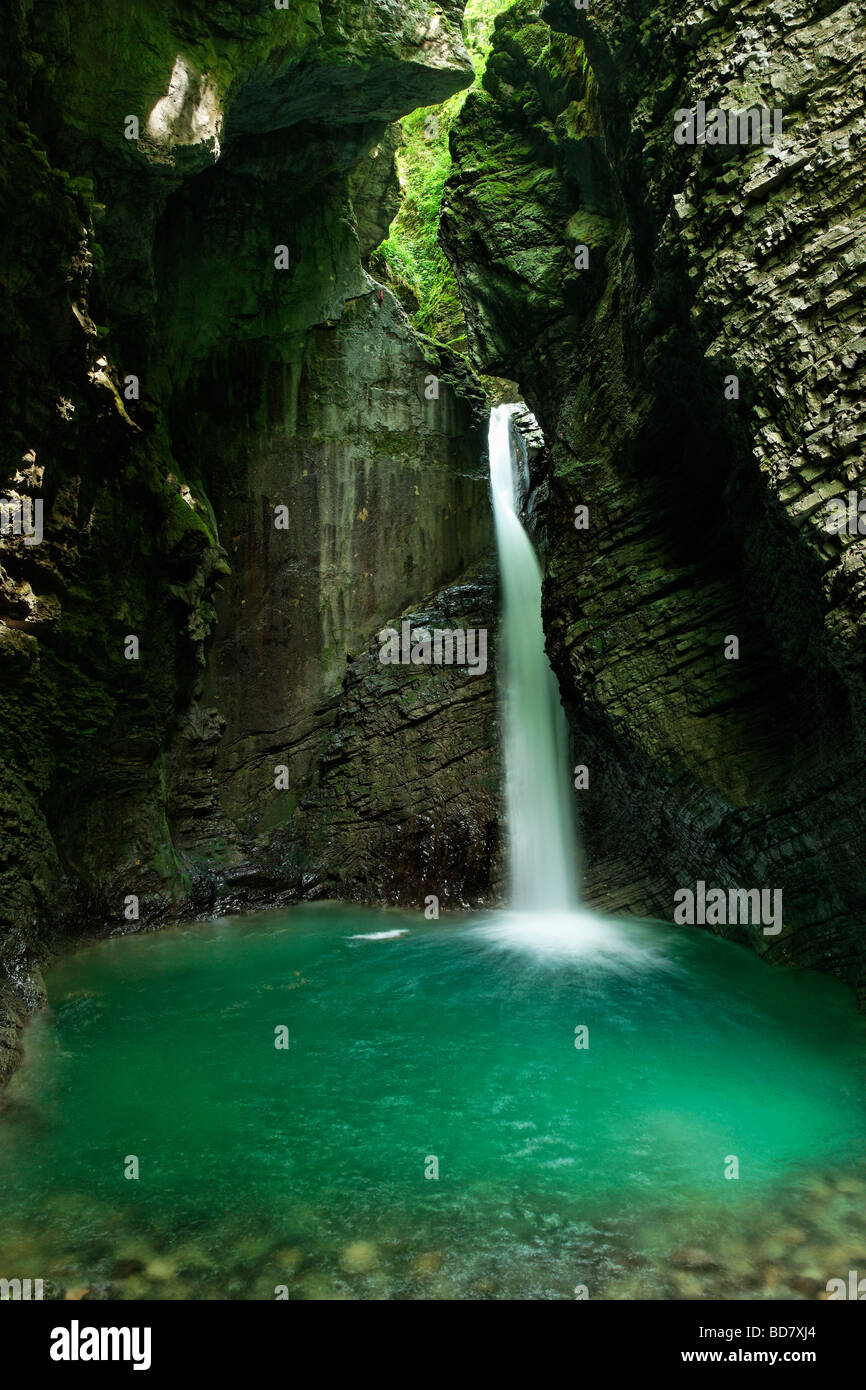 Slap Kozjak vicino a Kobarid, Primorska, Slovenia. Foto Stock