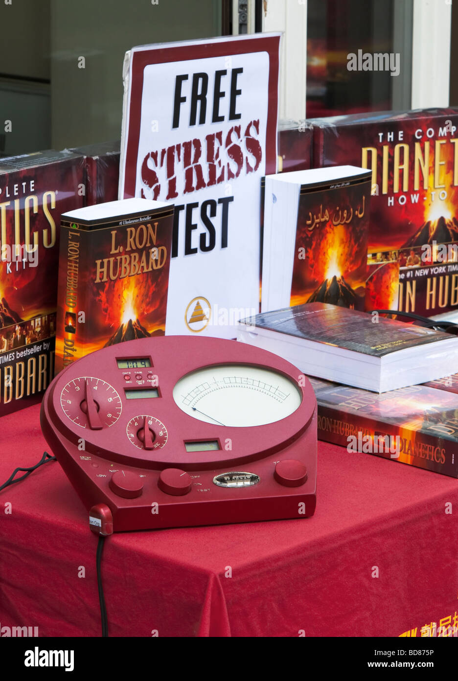 Misuratore di stress al centro di scientology nel centro di Londra, Regno Unito Foto Stock